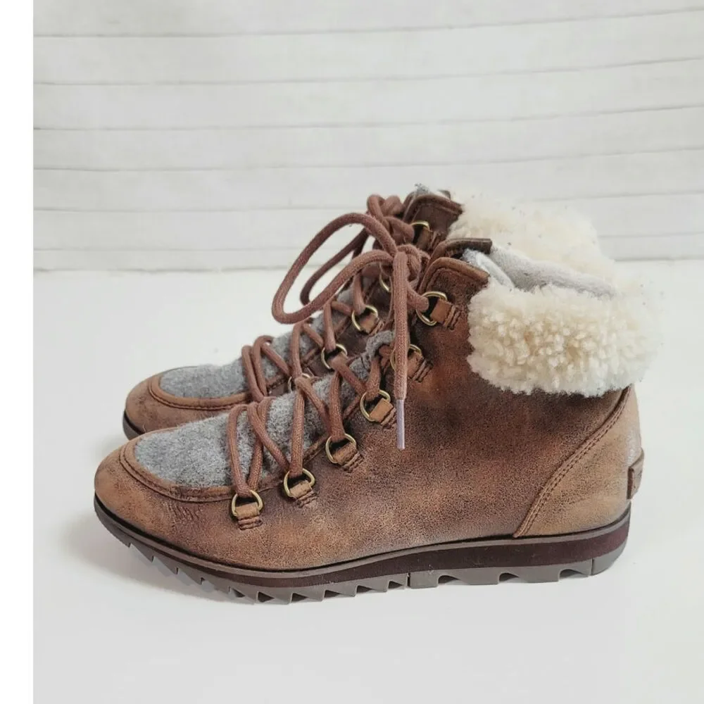 Sorel Harlow Lace Cozy Retro Alpine Boots in Brown, sz 8.5